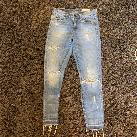 Blank NYC Denim - Distressed blank blue jeans (size 26)